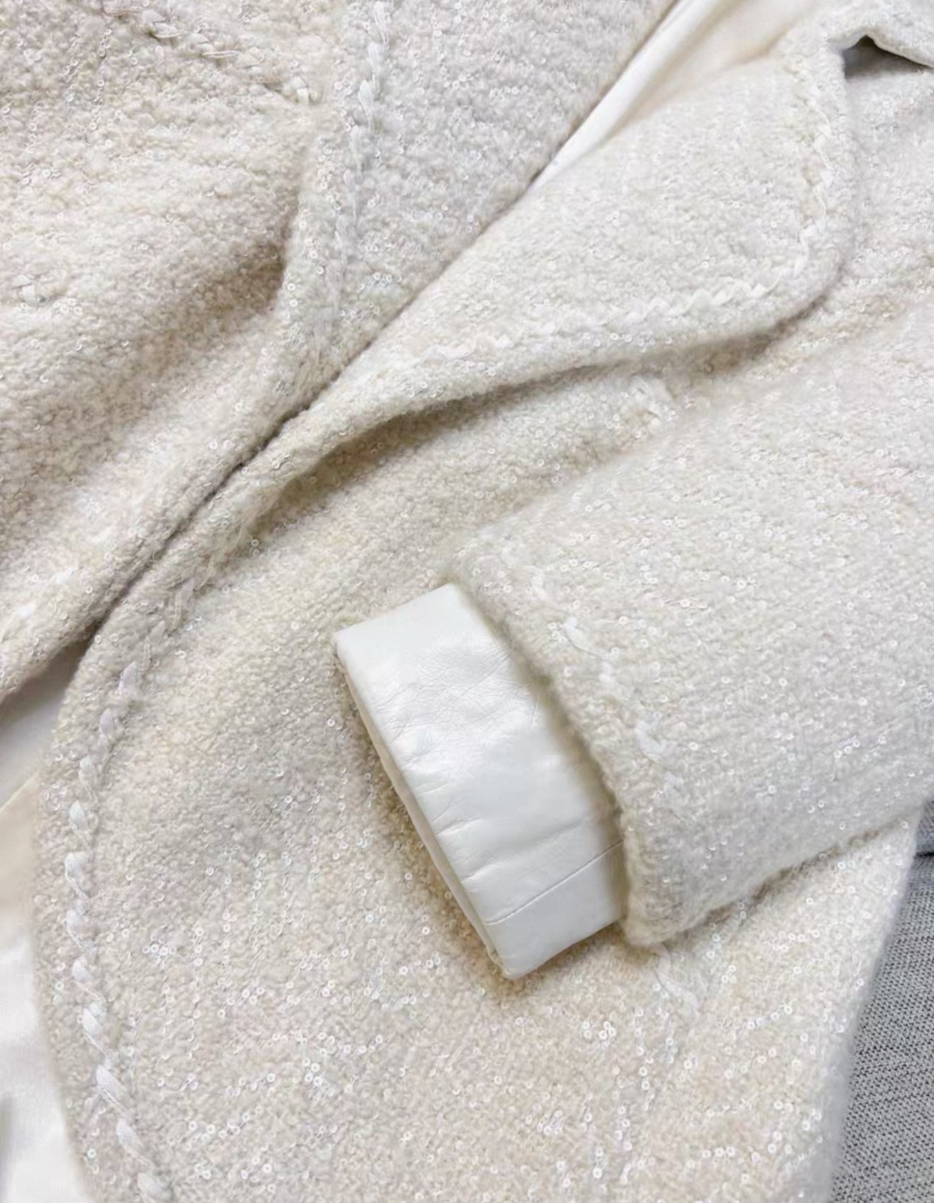 Rare Chanel 2015 écru coat