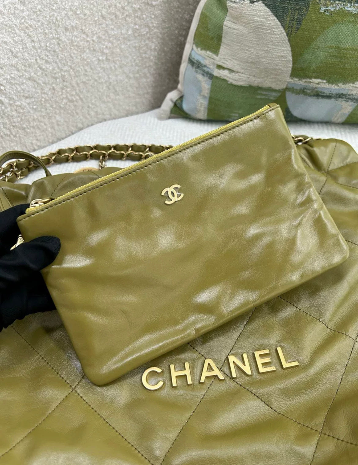 Chanel 22bag in olive khaki color medium size