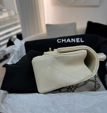 Chanel 21S White / Ivory Caviar Quilted Mini Top Handle Aged Gold Hardware