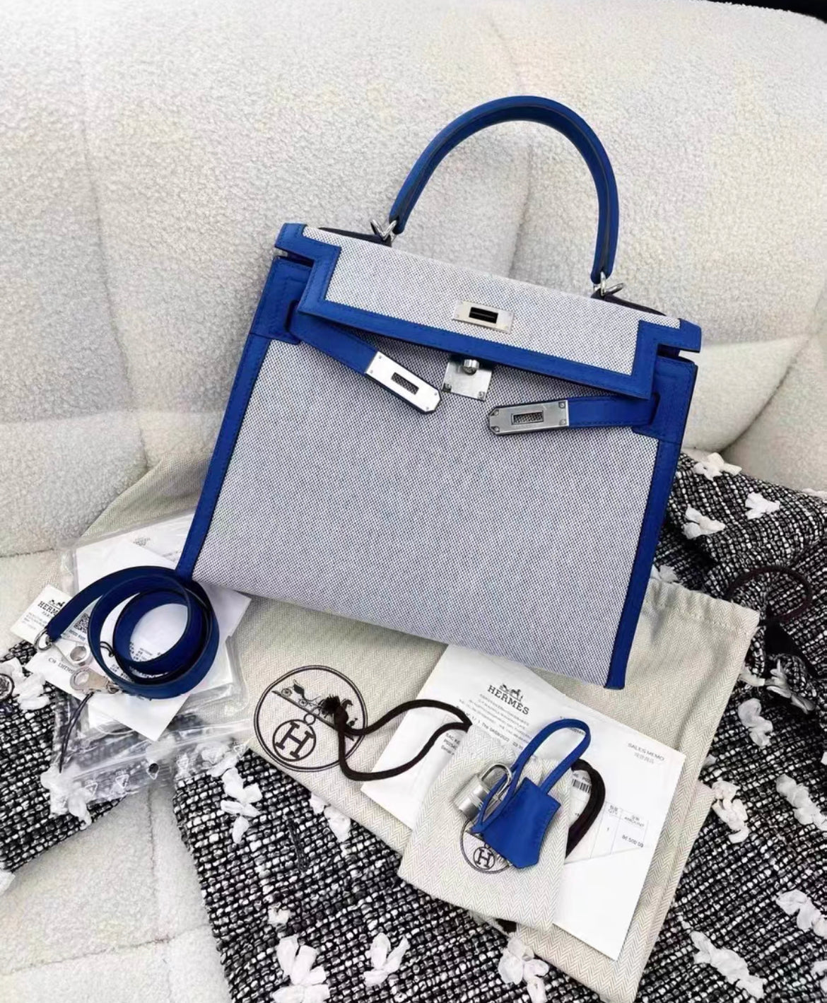 Hermès Kelly Limited Edition 28 Bleu France Swift Toile Palladium Hardware PHW