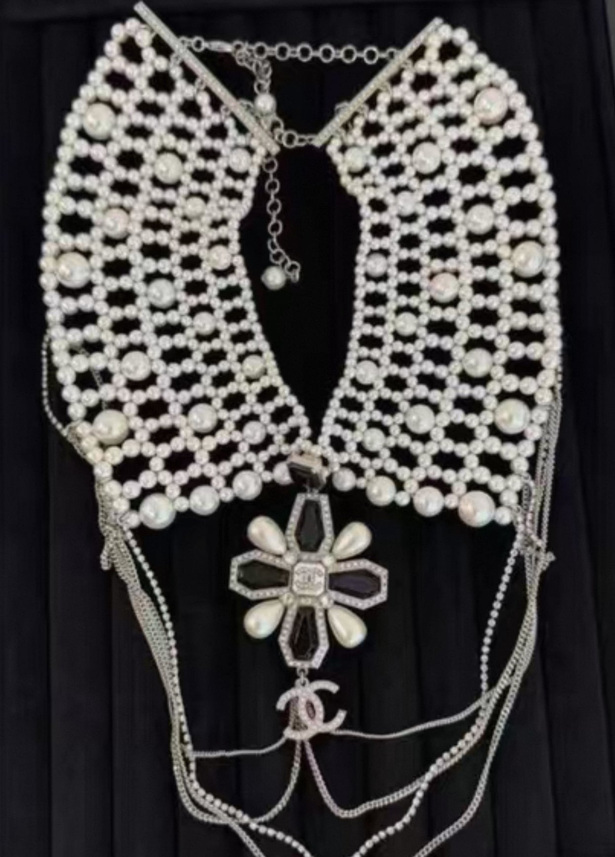 Rare Chanel 22C Resort runway necklace