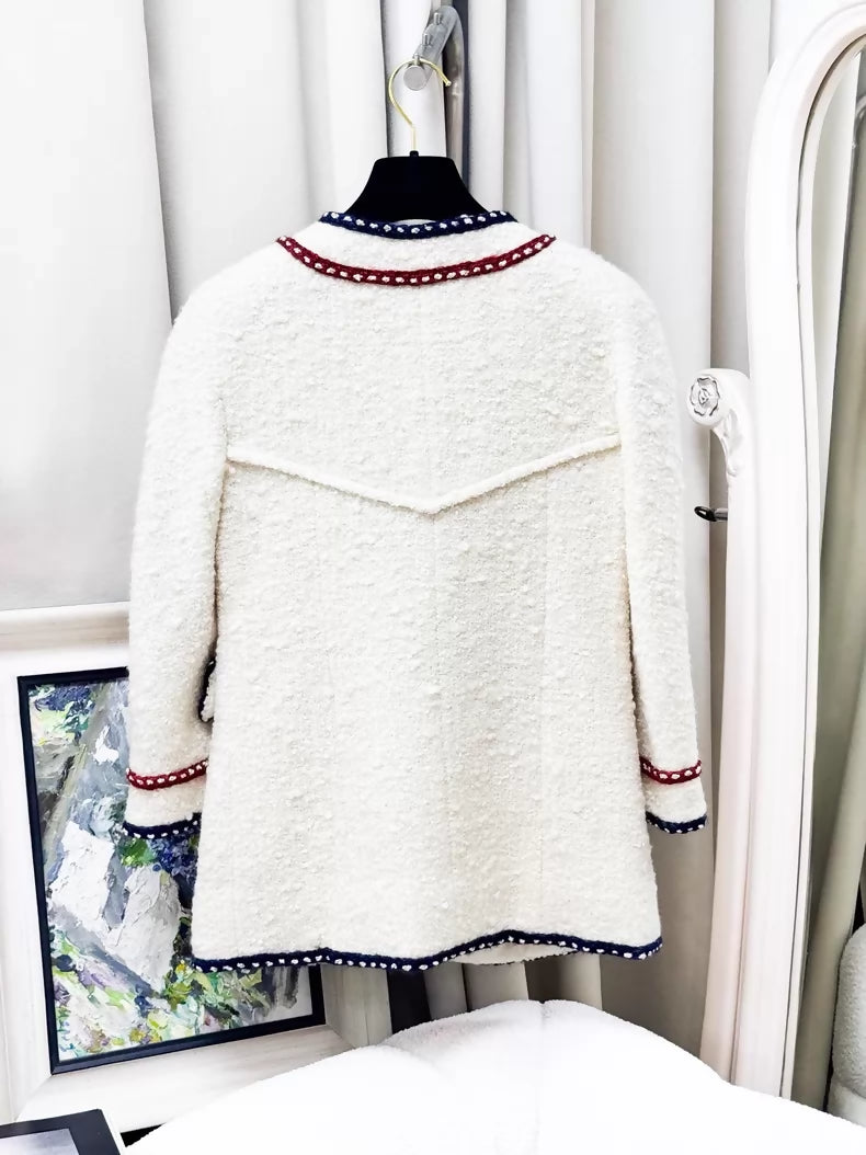 Chanel 18B ecru white tweed jacket