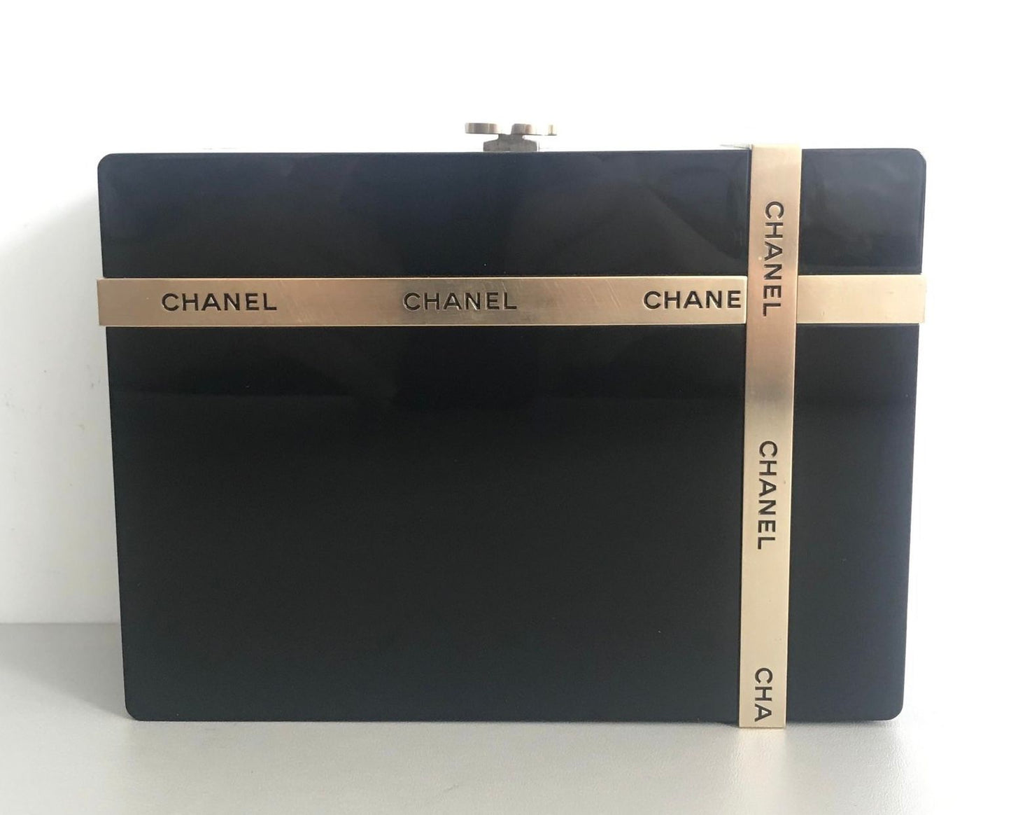 Chanel 2017 Gift Box Minaudière