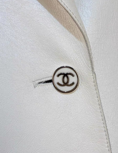 Chanel 23P Pearl White Lambskin Leather Trench Coat