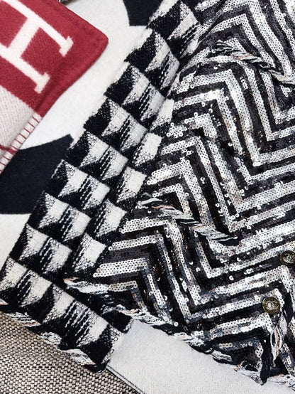 Chanel 21K black and white sequinned jacket