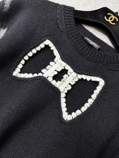 Chanel 25k black bow top