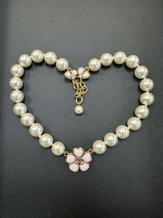 Chanel Vintage 97P Gripoix & Imitation Pearls Pink Camellias Necklace
