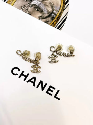 Chanel 21P Coco Chanel logo ear clips