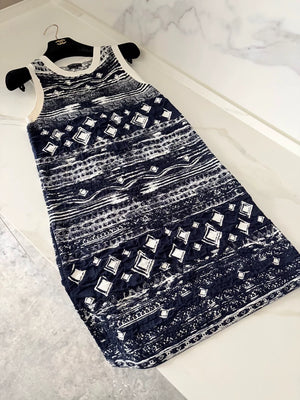 Chanel 18C Blue and White Jacquard Embroidery dress