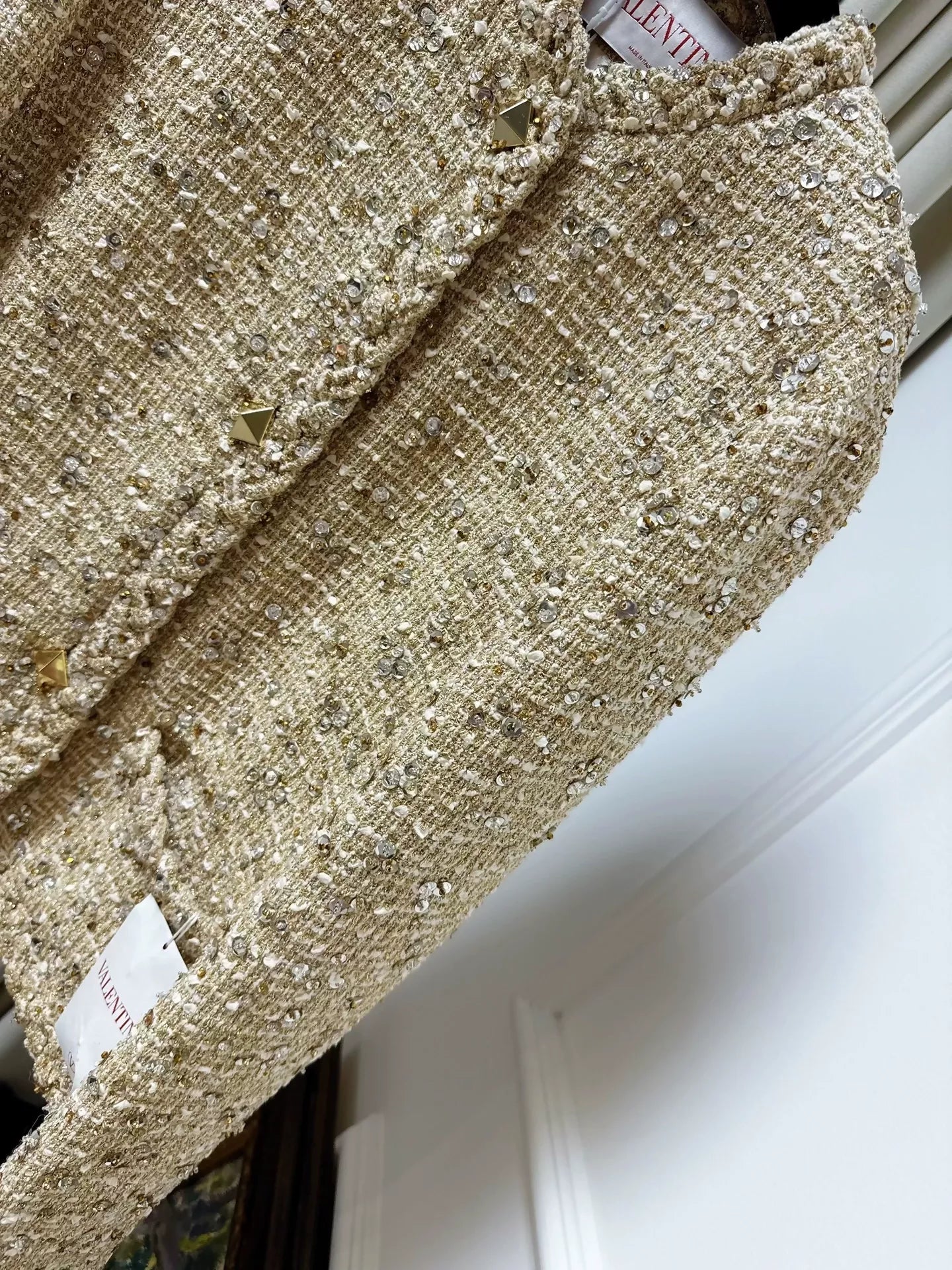 Valentino gold embroidery, sequins, gold button tweed jacket