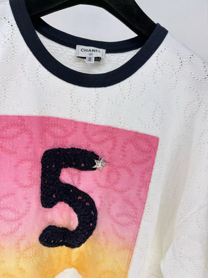 Chanel No. 5 top T-shirt
