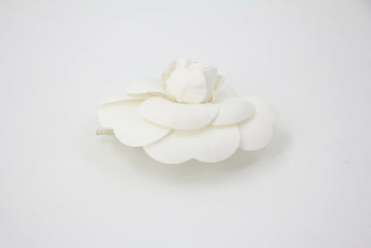 Chanel Vintage 81-85 White Silk Camellia Brooch