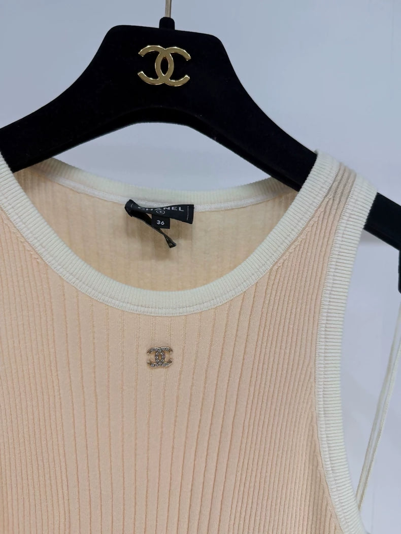 Chanel 25M dress with double C logo