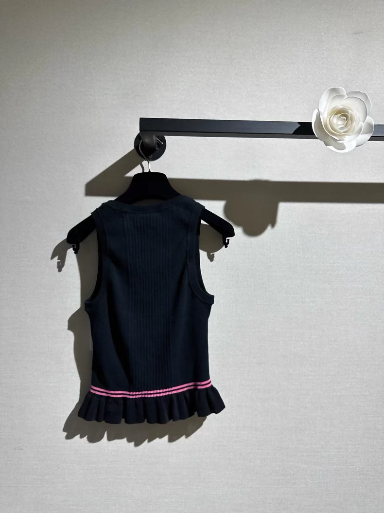Chanel 25p Black Fish top
