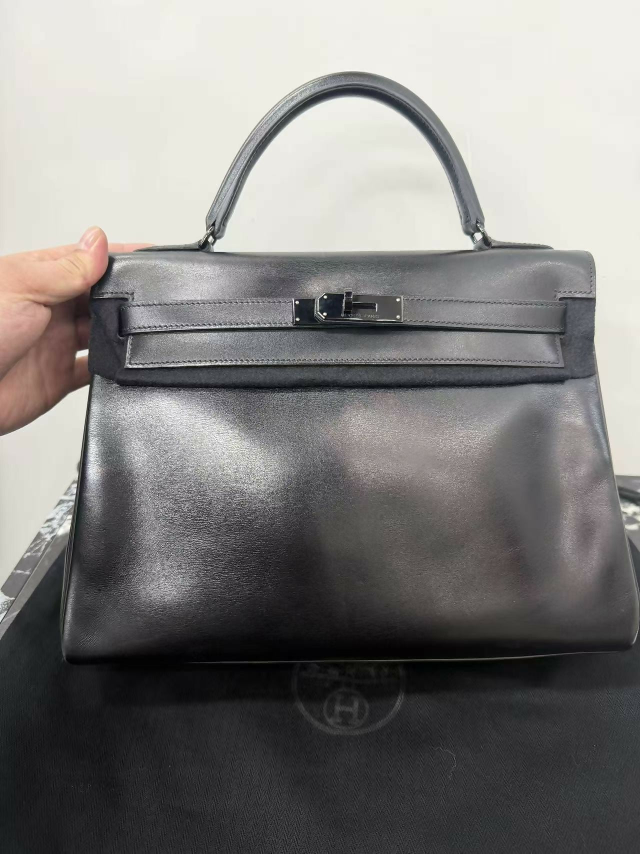 Hermes So Black kelly 32