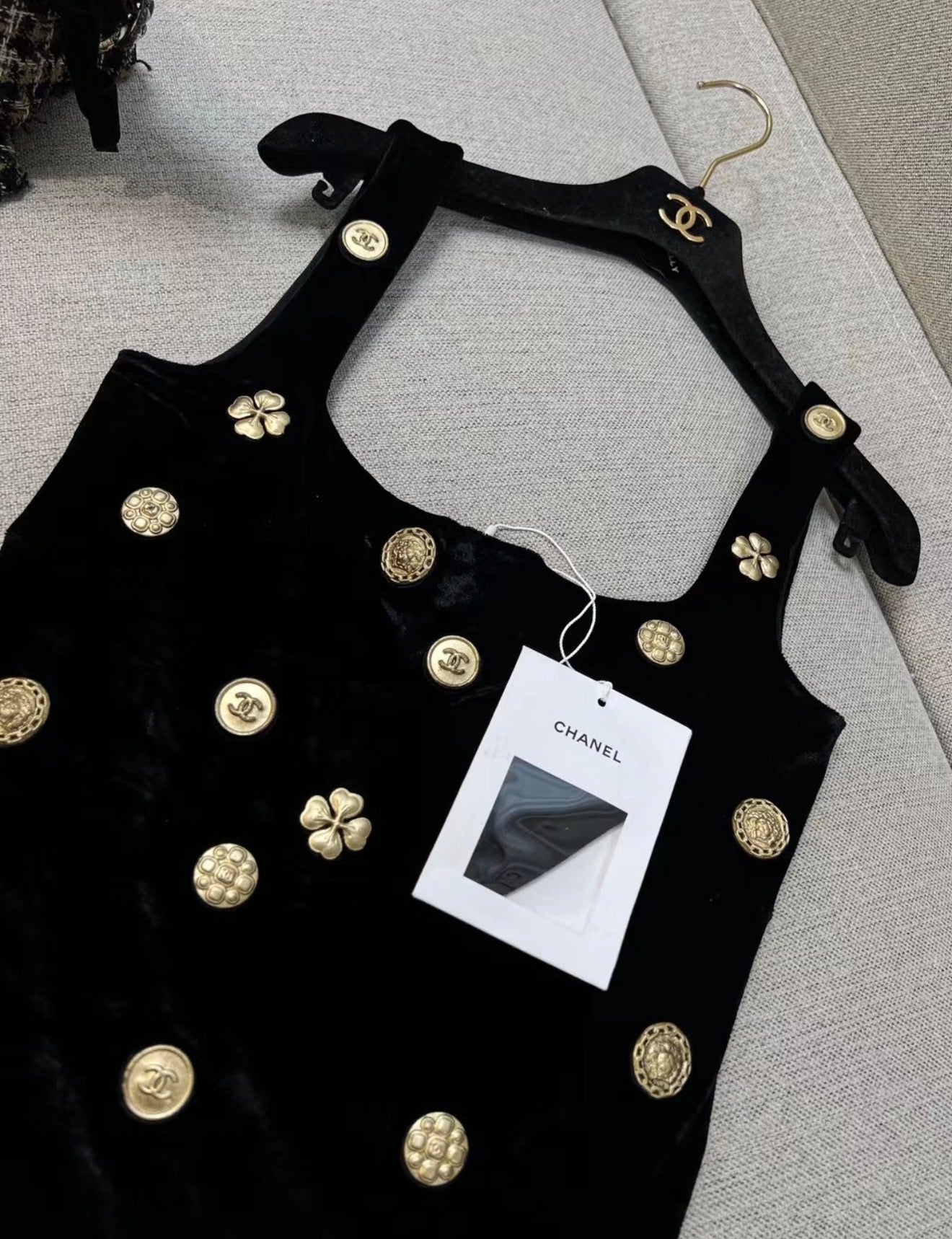 Chanel 21A black Velvet top