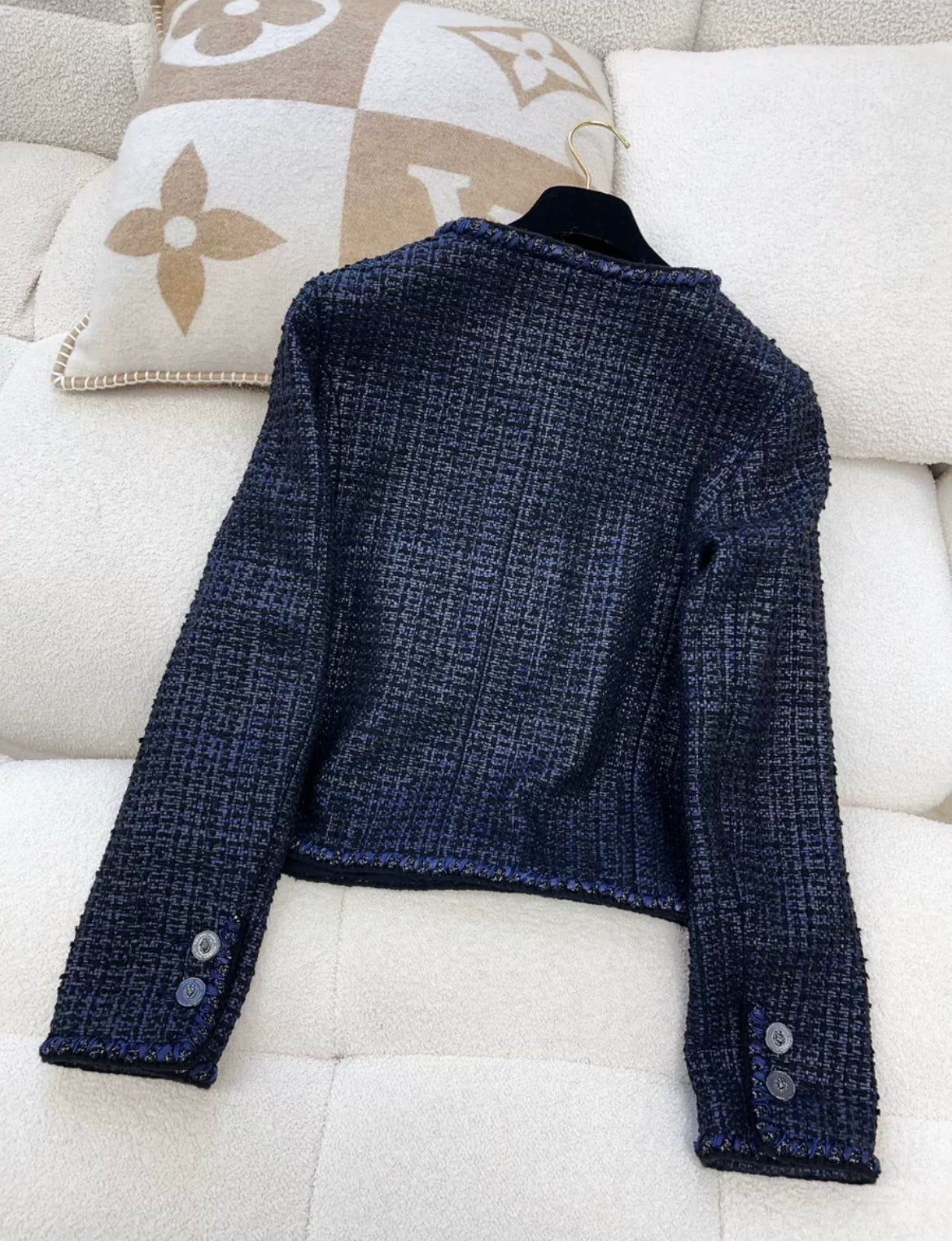 Chanel 22P Navy Blue & Black Tweed Jacket size 34