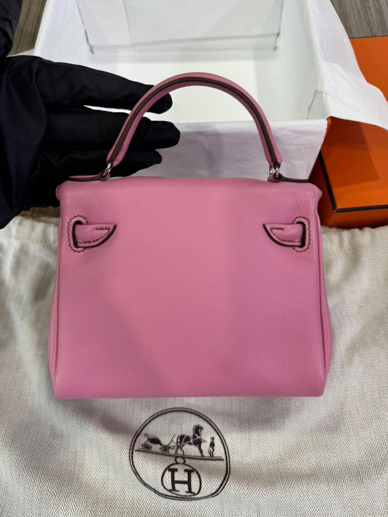 Rare Hermès Kelly Doll Pink Bubblegum Swift Leather Palladium Hardware