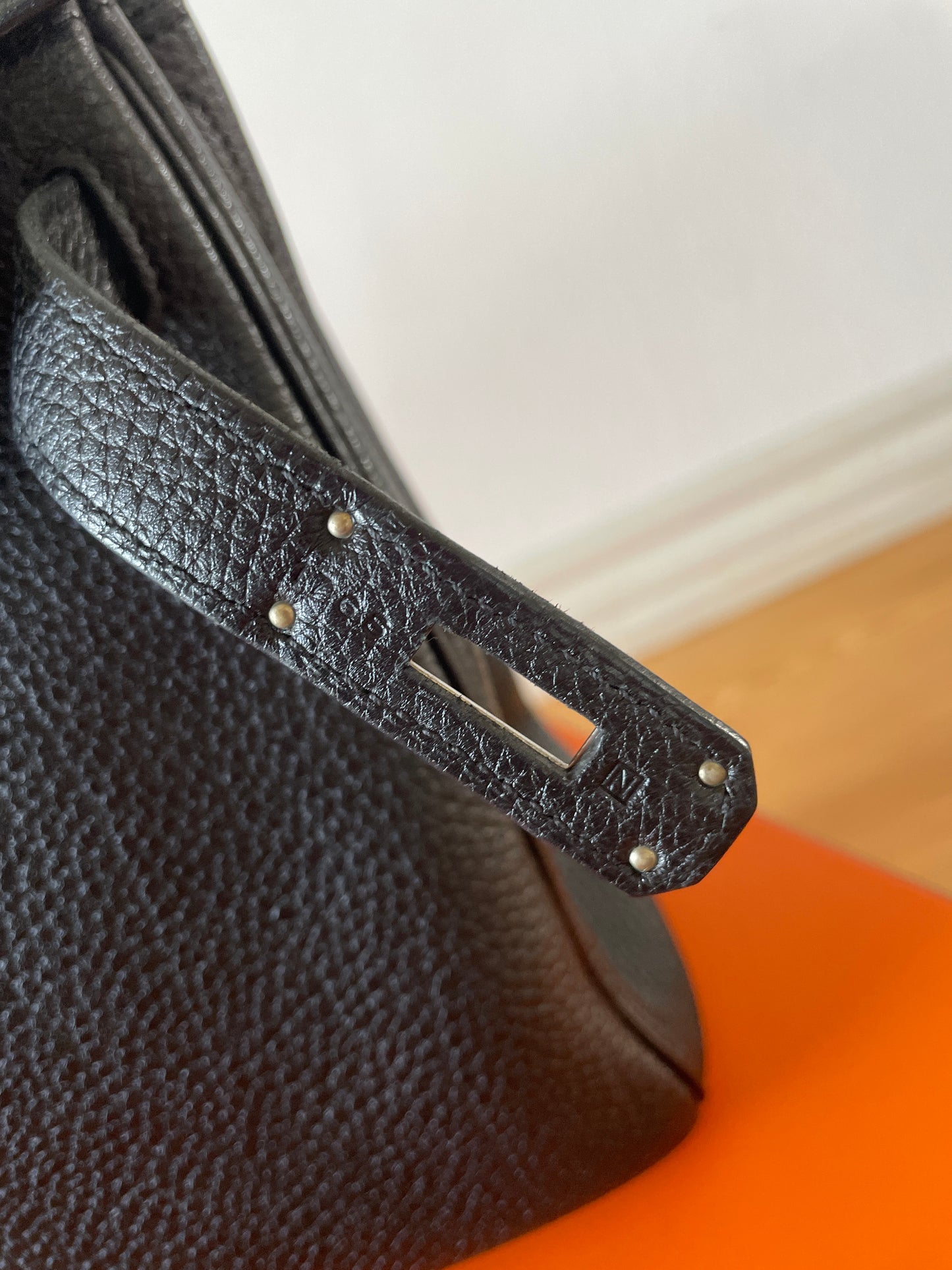 Hermès Kelly 28 Black Togo Palladium Hardware