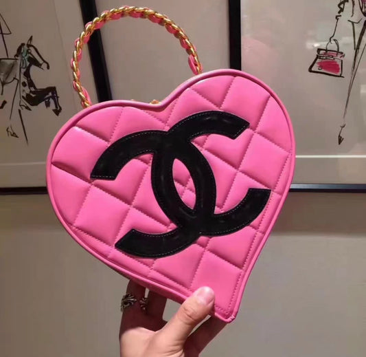 Chanel 1995 Vintage Heart Handle Bag Quilted Patent Barbie collection