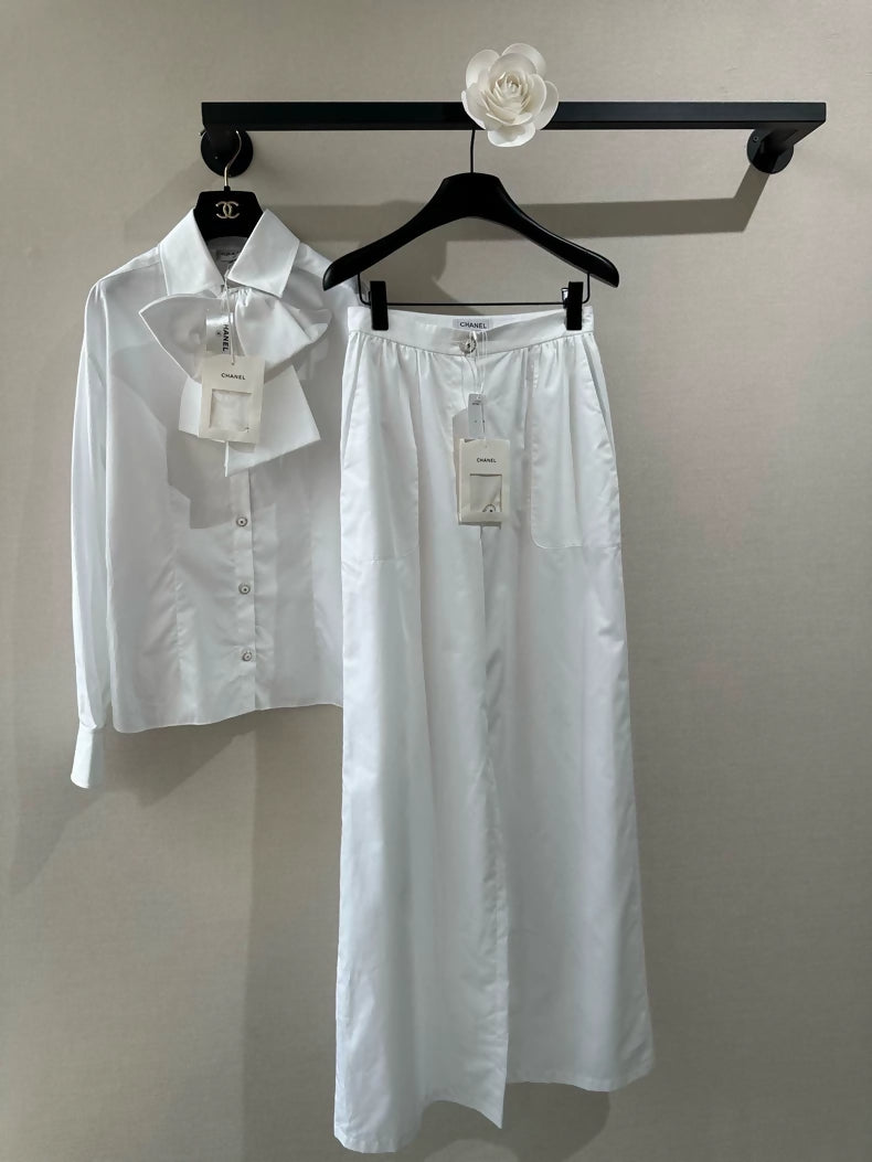 Chanel 25K White Shirt and High-Waisted Casual Pants Set