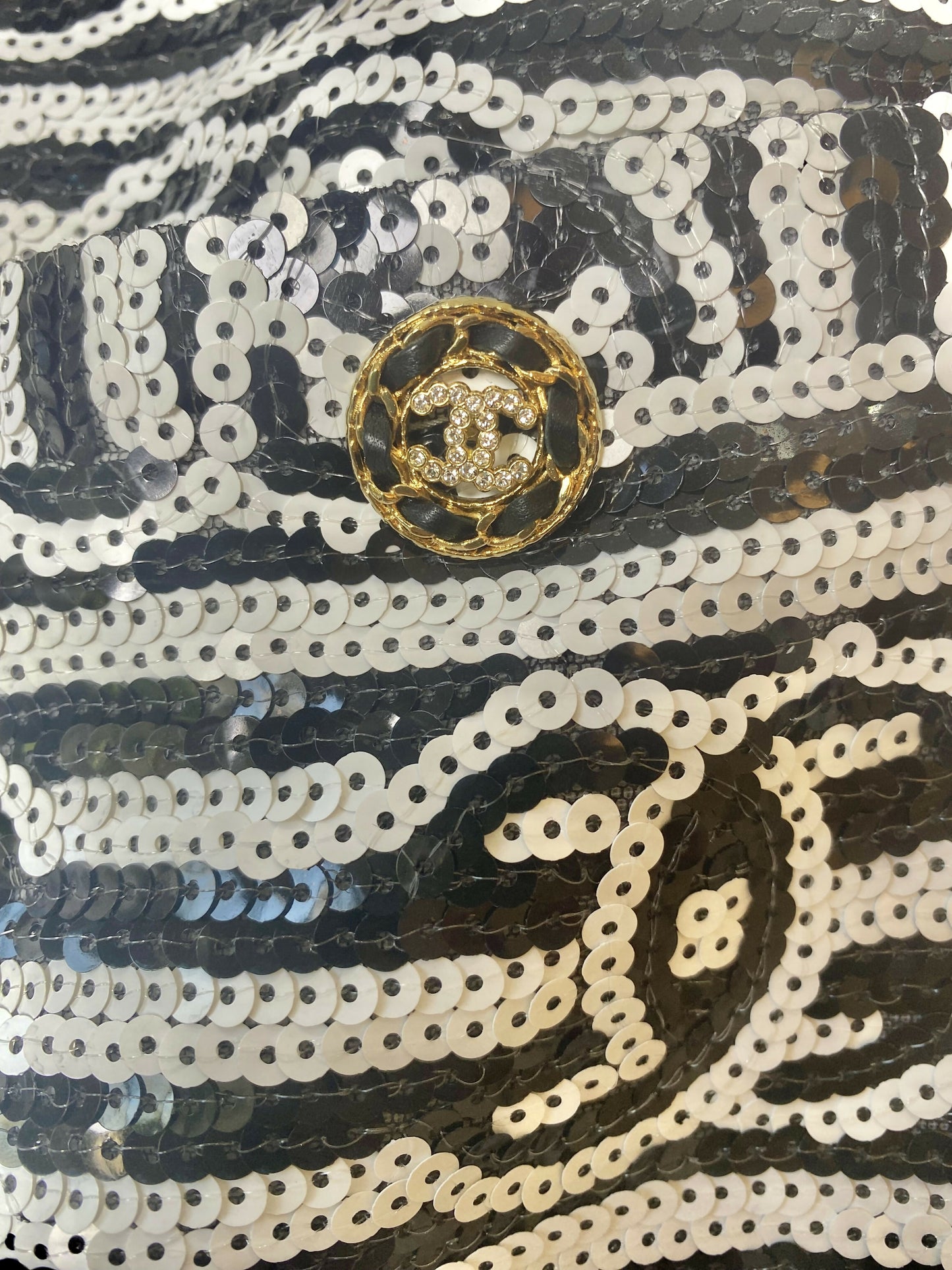 Chanel 22S Runway Sequin CC Logo Black and White Jacket FR 40