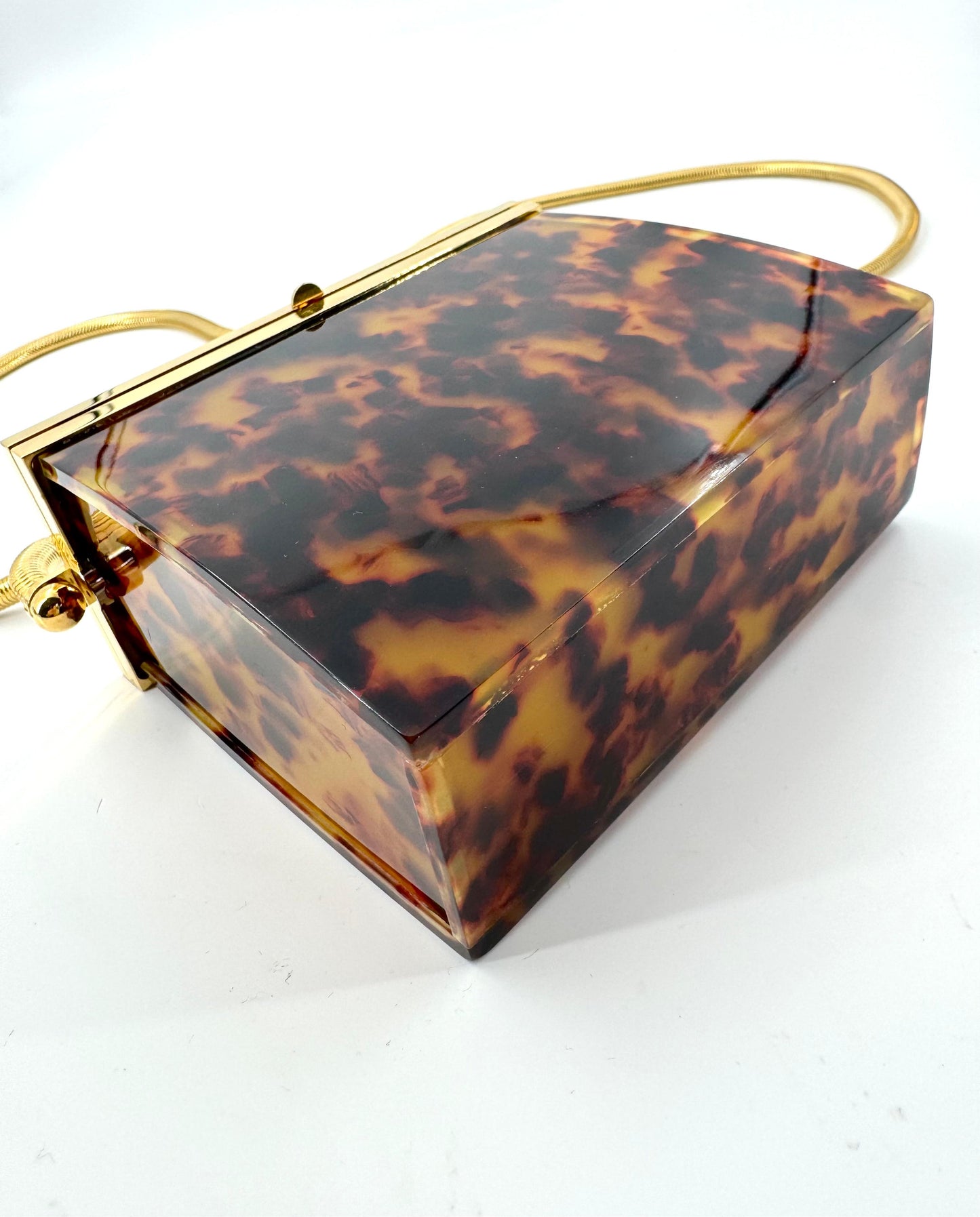 CHANEL 1997 Tortoiseshell shoulder bag with gold hardware