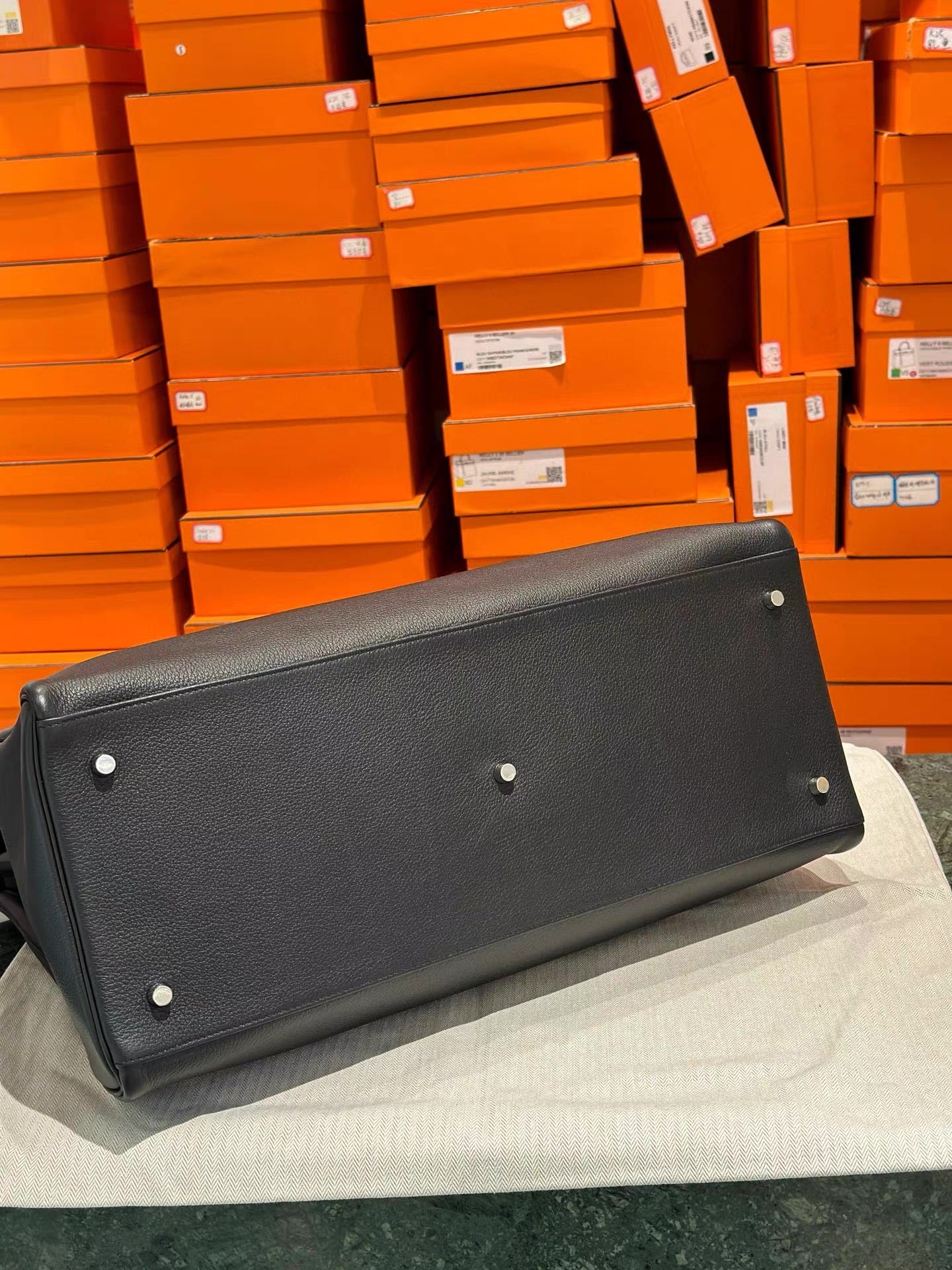 Hermès Kelly Voyage 50 Black Evercolor Palladium Hardware
