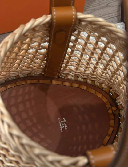 Hermès Naturel and Fauve Butler Wicker Sabot Picnic Bag Palladium Hardware