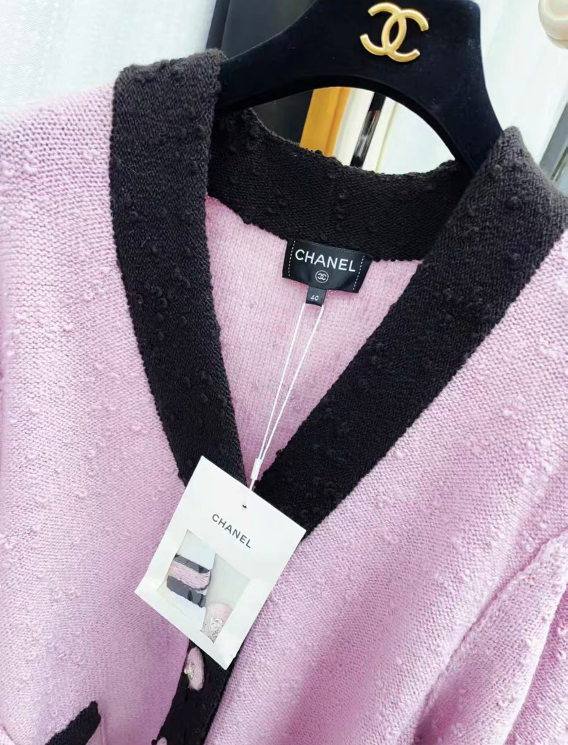 Chanel 24 Fall/Winter Wool Pink & Black Cardigan size 40