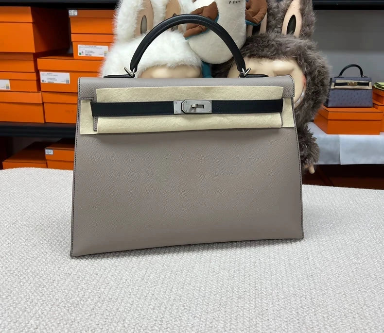 Hermès Kelly 40 black/Etain Epsom leather brushed palladium hardware