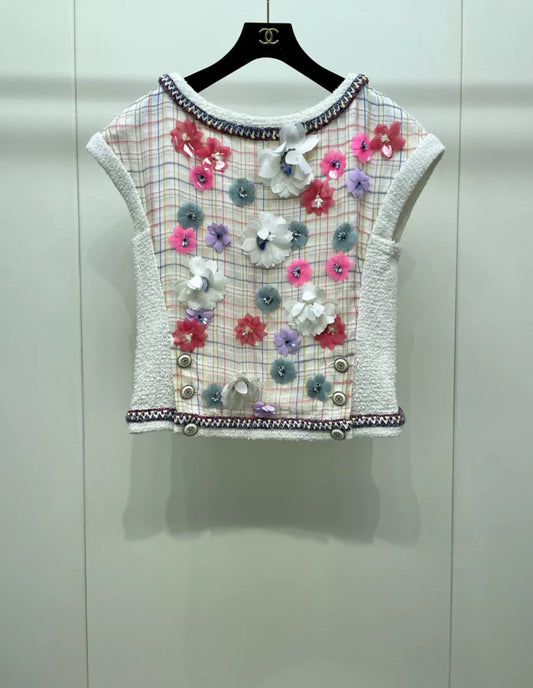 Chanel flower top