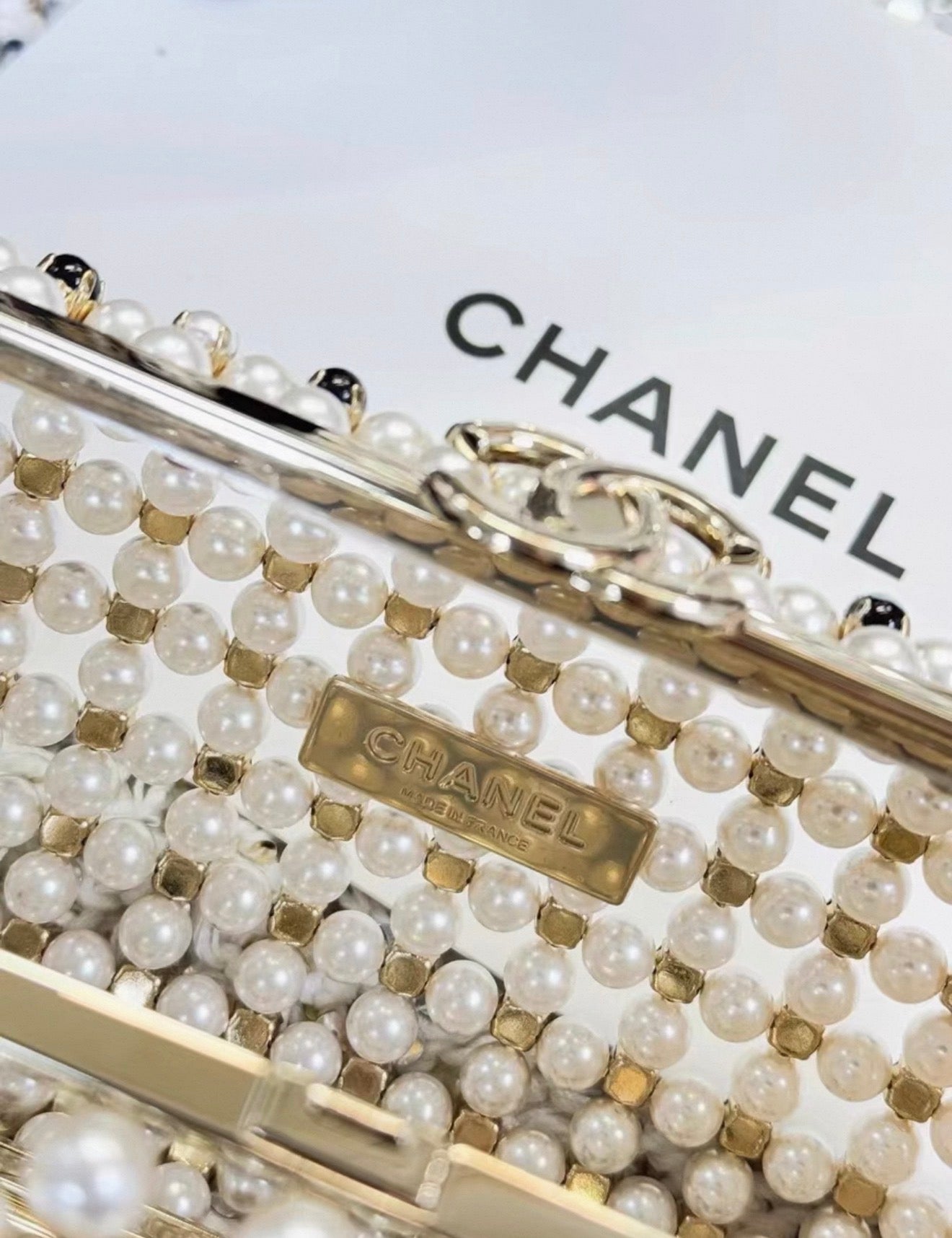 Chanel 23s black and white color gold metal pearl evening bag minaudière