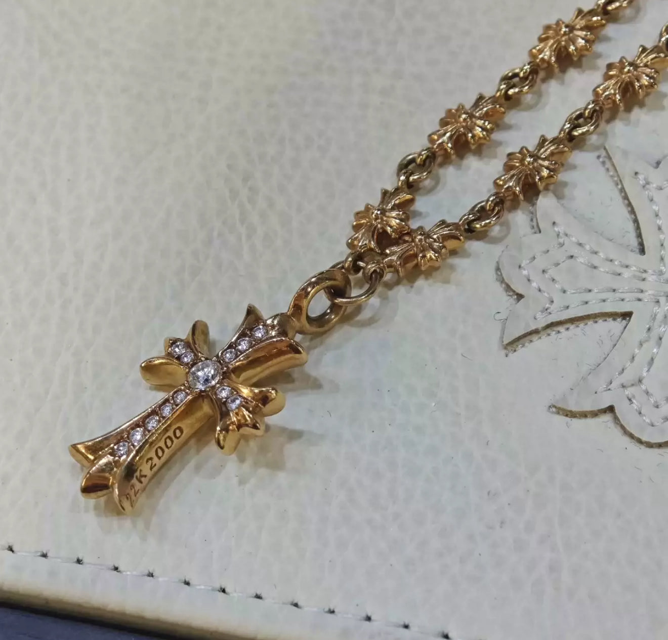 Chrome Hearts 22K Diamond Cross Pendant Necklace – Wararni.com