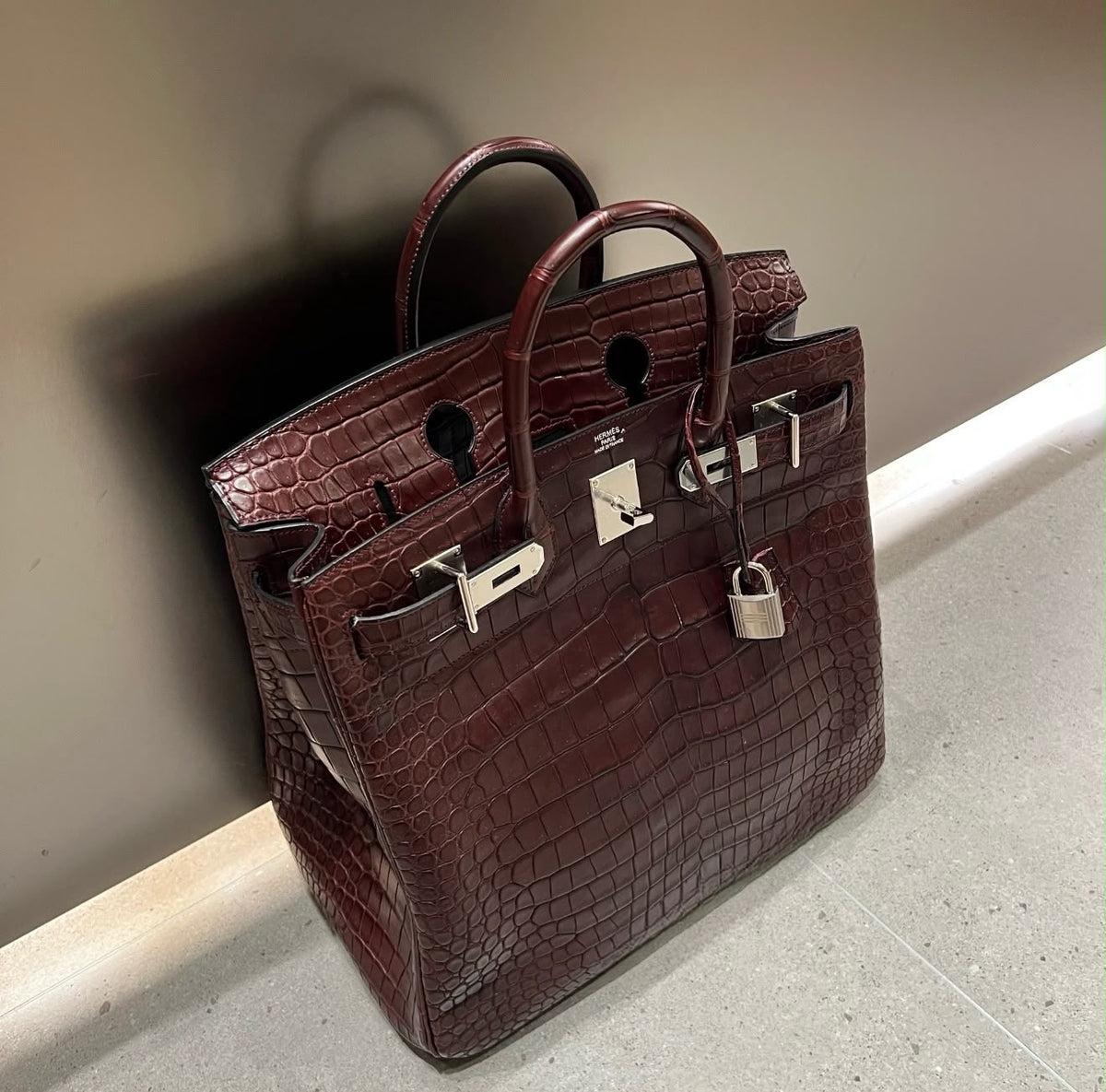 Hermes Birkin HAC 40 Volynka matte crocodile leather palladium hardware (Rare)