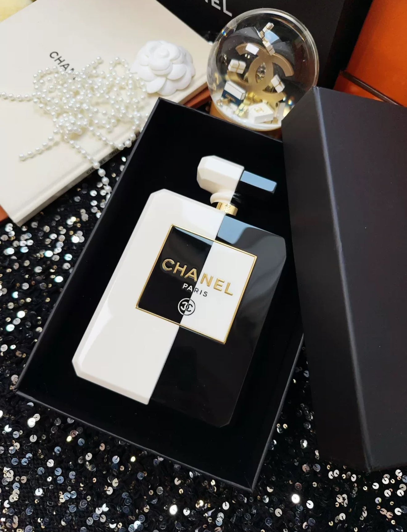 Chanel 20k Black and White Acrylic Perfume Bottle clutch Bag Minaudiere