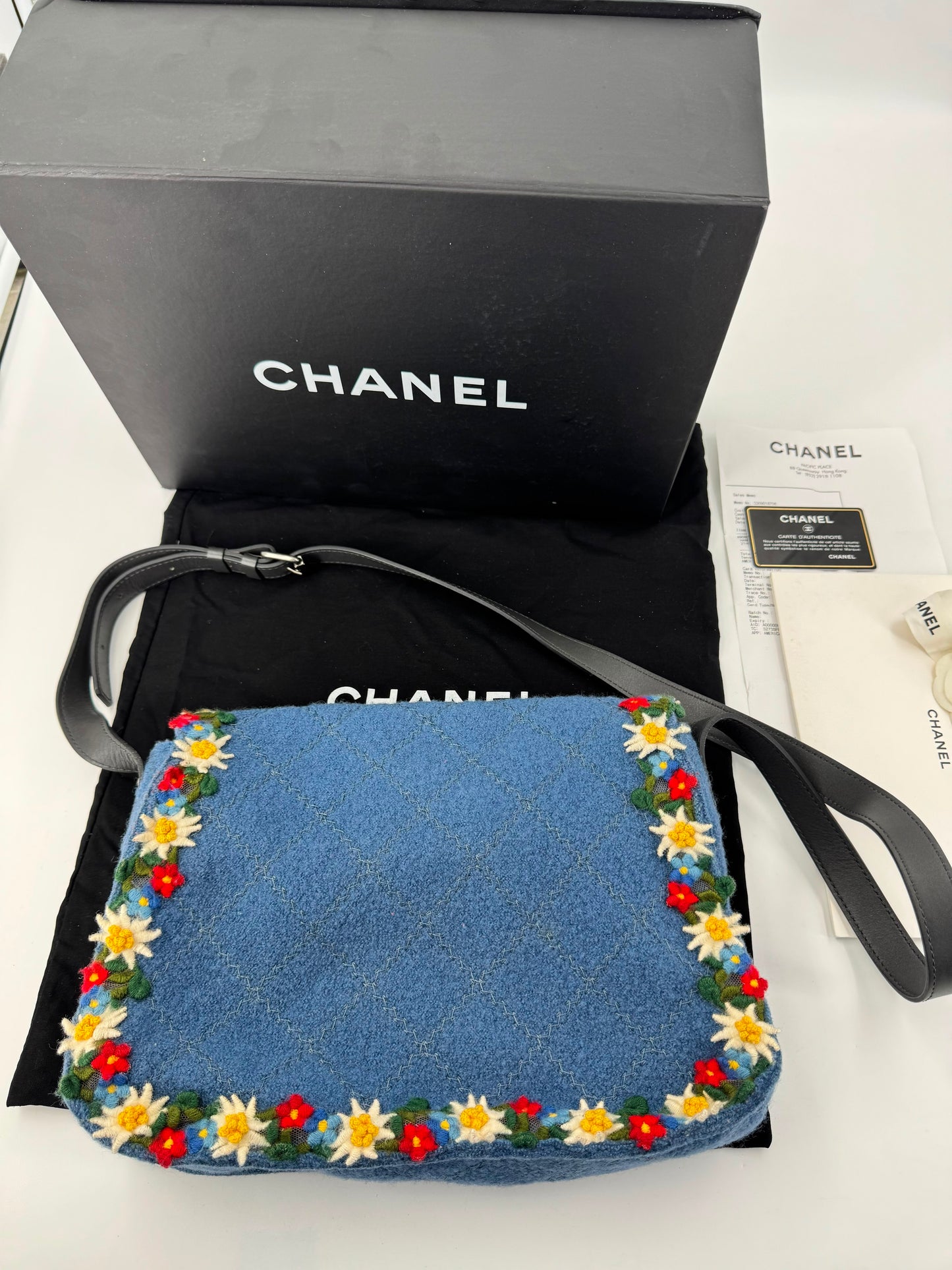 Limited edition Chanel 2015 Blue Fabric Paris-Salzburg Crest Austrian Embroidered Messenger Bag