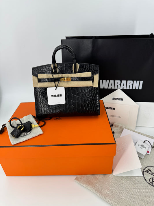 Hermes Birkin 20 Black Matte Alligator leather gold hardware
