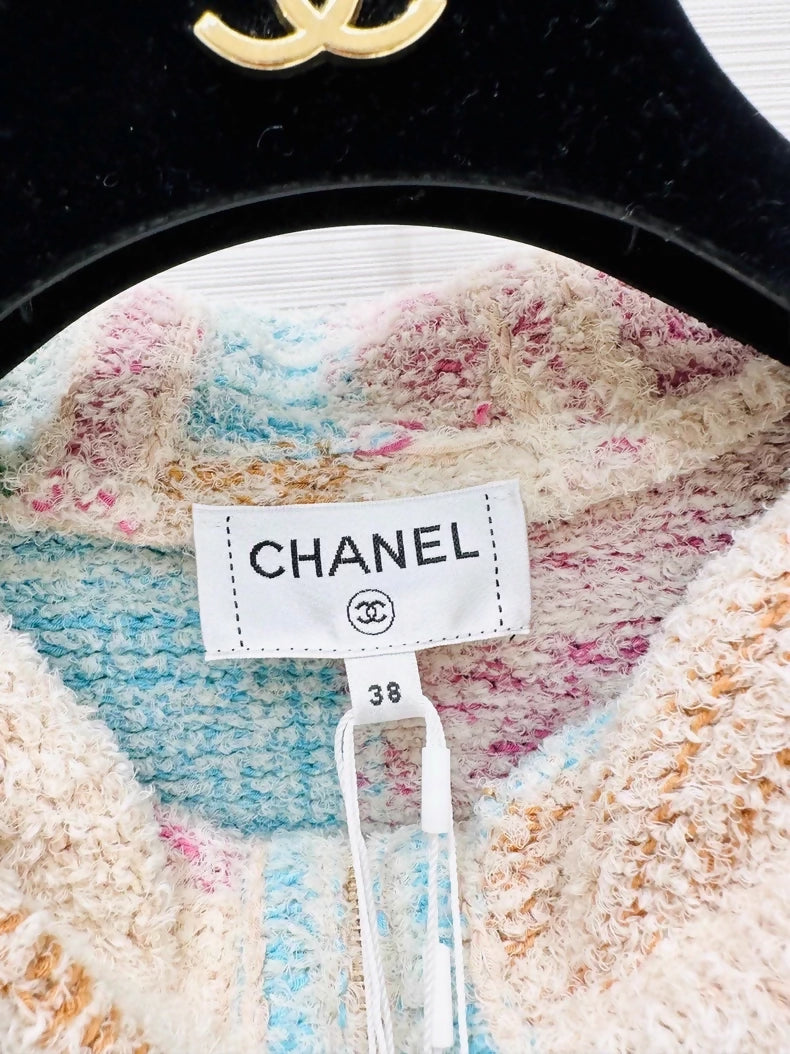 Chanel 25M multicolour hooded cardigan