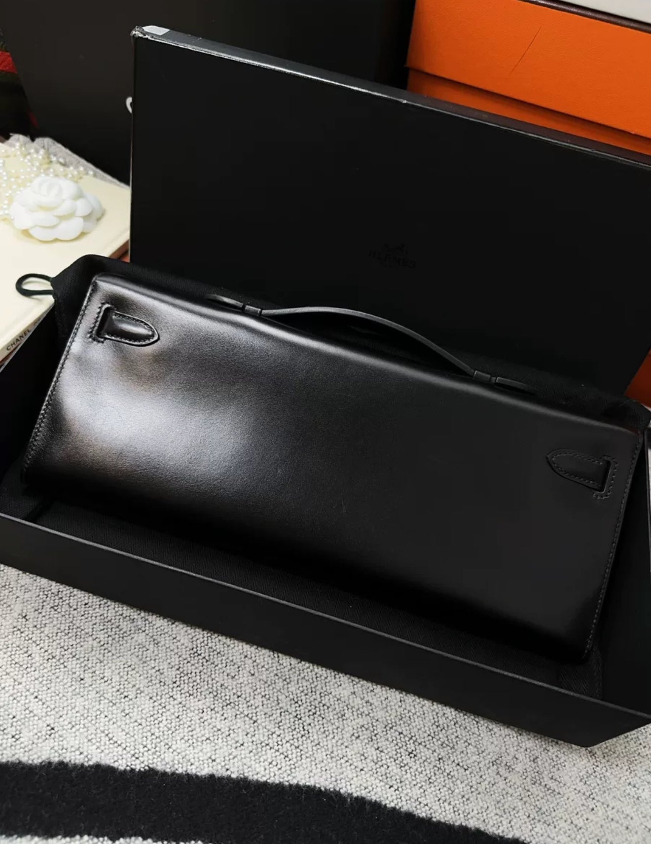 Hermes Kelly cut So Black Box Leather