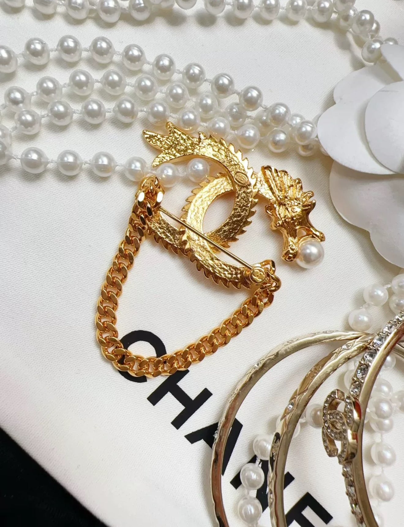 Chanel 24 dragon brooch – Wararni.com