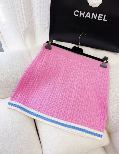 Chanel 23P pink, ecru, blue knitted skirt size 38