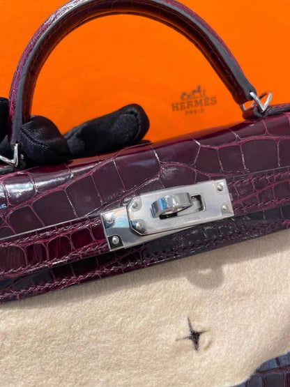 Hermes mini Kelly 20 Bordeaux Shiny alligator leather palladium hardware