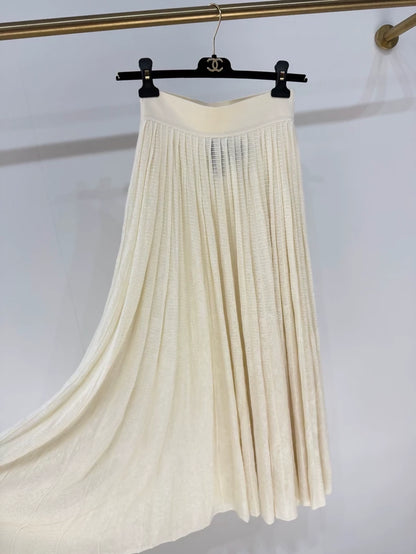 Loro Piana high-waisted virgin wool pleated knit skirt