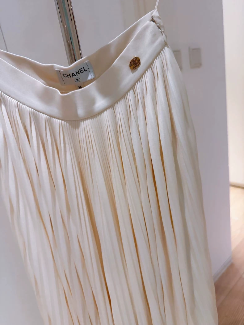 Chanel Grecian Collection White Accordion Pleated Wide-Leg Trousers