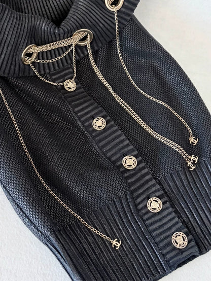 Chanel 08P  Metal Chain Off-Shoulder cardigan