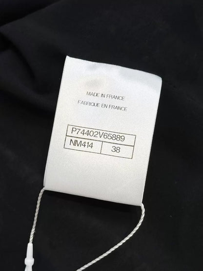 Chanel 23SS black & white tweed jacket