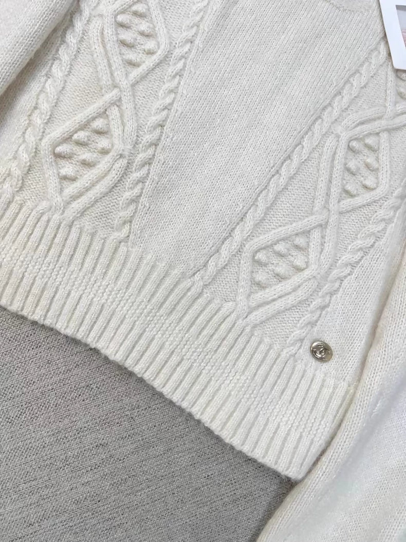 Chanel 22N Ski Collection Sweater