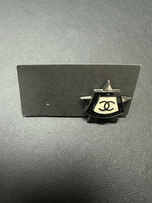 Chanel Vintage 09A Metal Black Beige Moscow Series Badge Brooch
