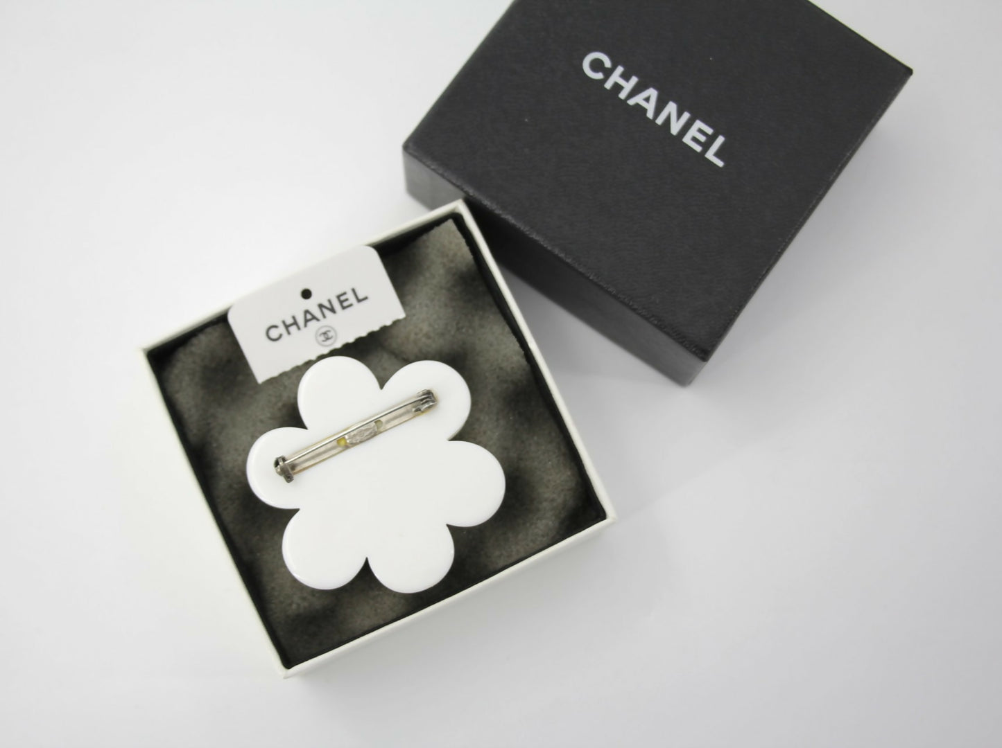 Chanel 96P Resin White Six-Petal Flower Brooch